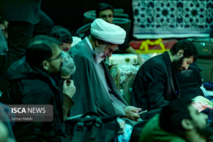 مراسم معنوی اعتکاف در مسجد دانشگاه تهران