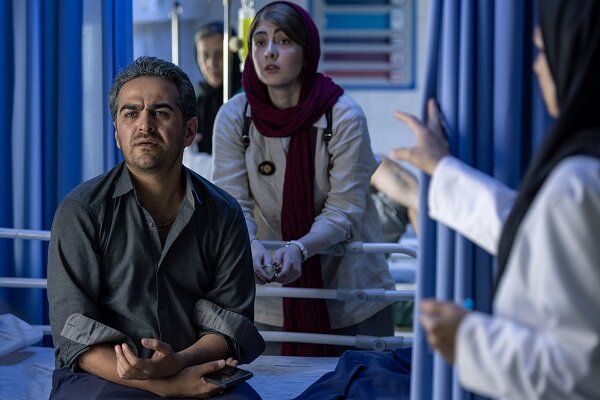 «مو به مو»، روایتی از سقوط در روزمرگی ایرانی «مو به مو»، روایتی از سقوط در روزمرگی ایرانی