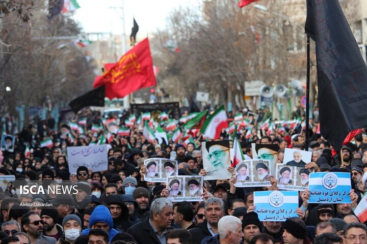 تجمع مردم اردبیل علیه اغتشاشگران