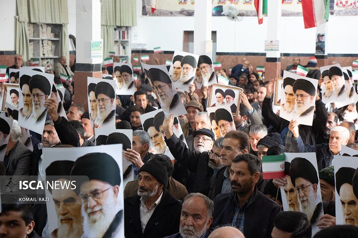 تجمع مردم گناباد علیه اغتشاشگران