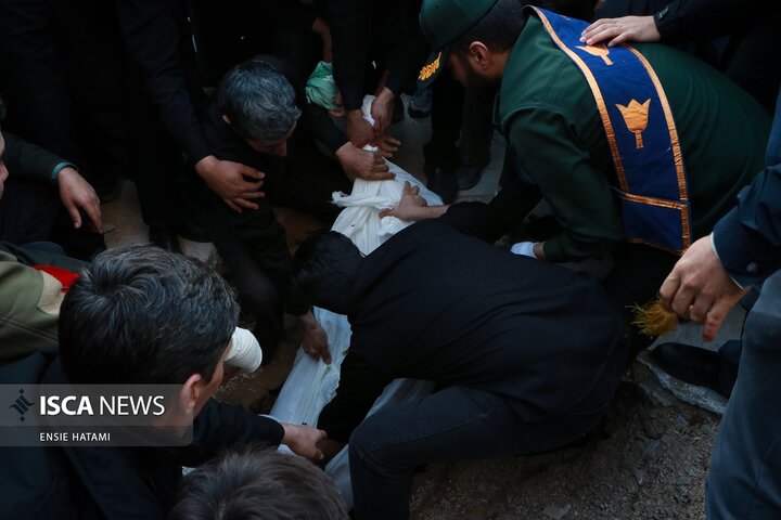 تشییع شهید رضا قدیمی