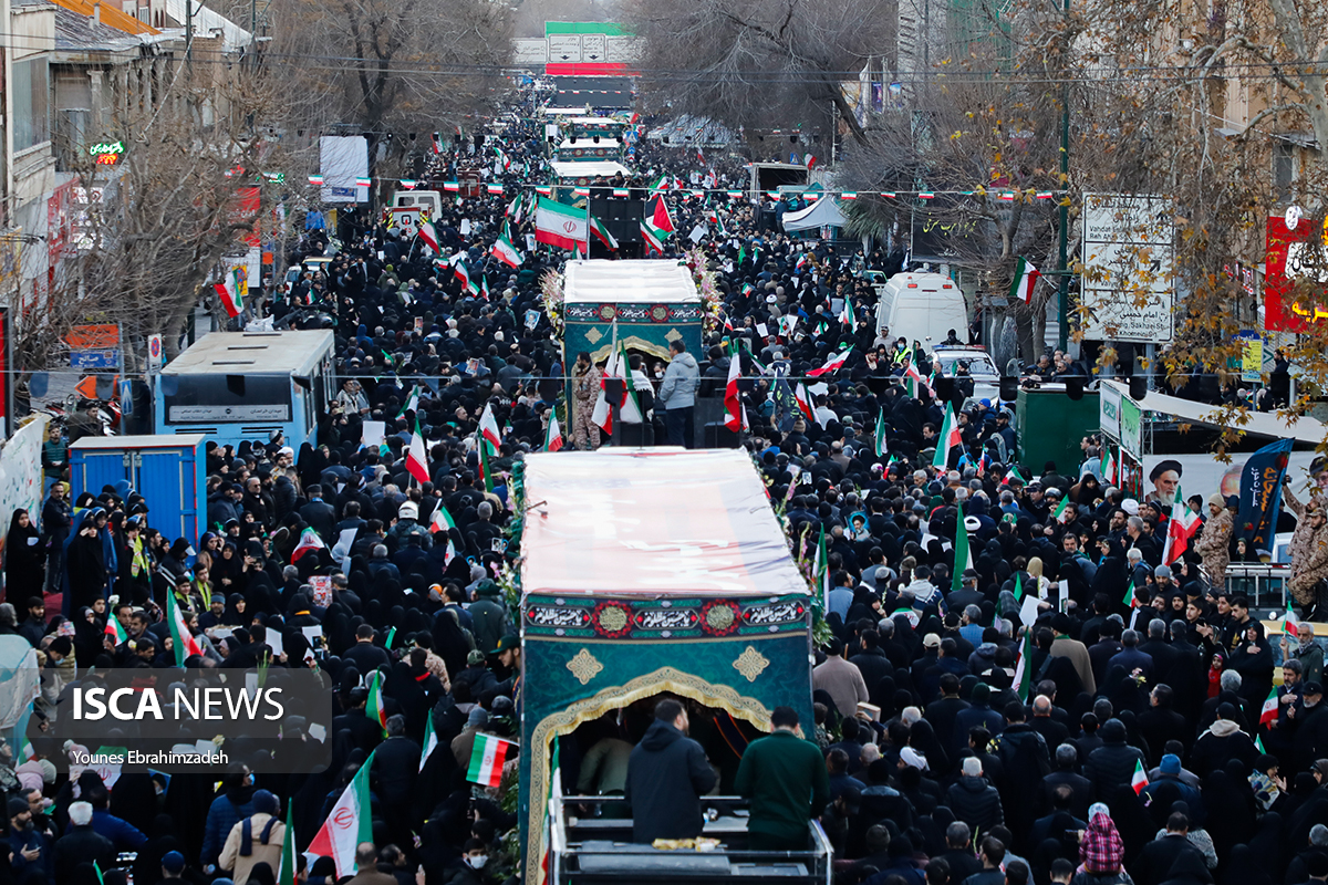 تشییع پیکر شهدای مدافع امنیت تهران