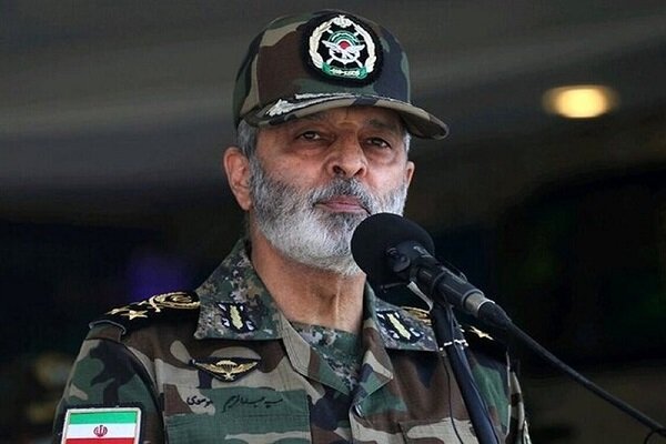 سرلشکر موسوی: امپراطوری رسانه‌ای دشمن حقایق را وارونه جلوه می‌دهد