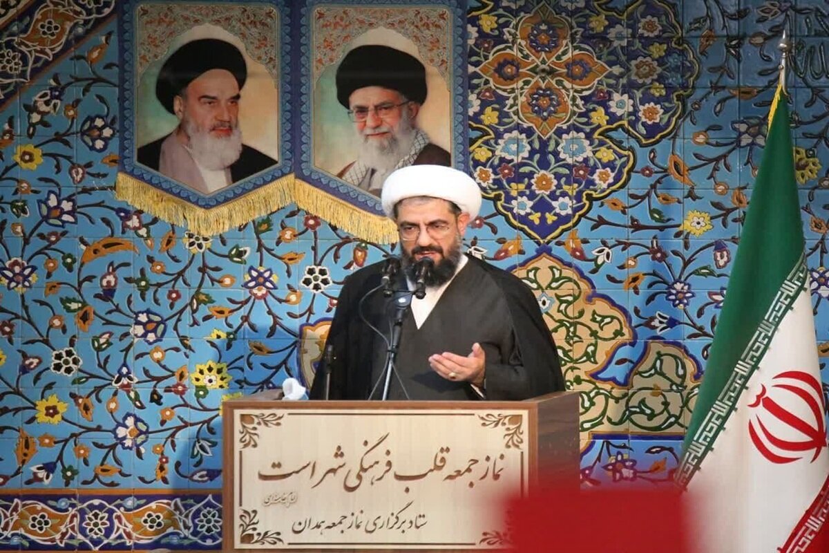 مراسم محرم تا حد امکان به فضای باز منتقل شود