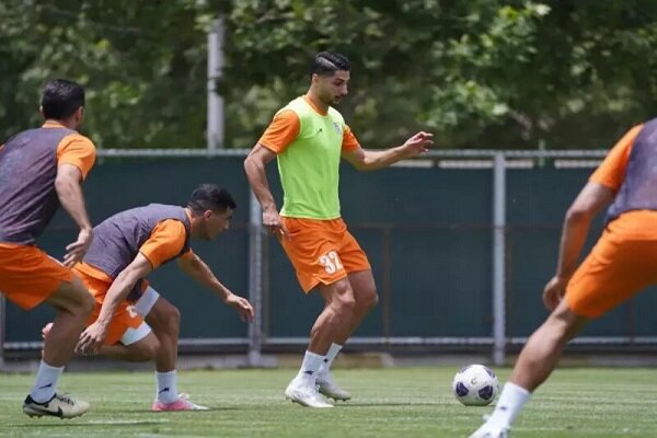 گزینه پرسپولیس در یک قدمی پیوستن به سپاهان