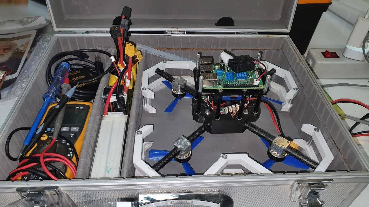 کارخانه ایدههای هوشمند در دانشگاه آزاد واحد تبریز؛ جایی که رباتها متولد میشوند