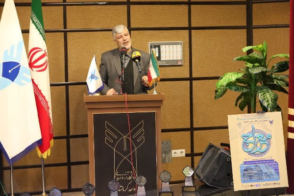 نخستین جشنواره بینالمللی شعر و دلنوشته «معراج» در کرمانشاه به کار خود پایان داد