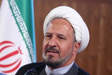 ۳۰۰ مسجد در کشور مورد تعرض قرار گرفته/ بازسازی مساجد با کمک مردم و خیرین آغاز شده است