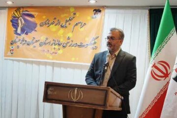 جانبازان نظریه‌پردازان واقعی ایثار و عزت‌اند