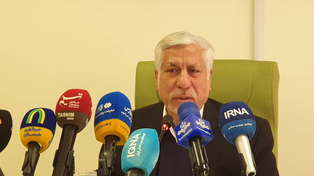 موکب‌های اربعین به کمک بازسازی خسارات اغتشاشات می‌روند/ گنبد جدید حرم امام حسین (ع) آماده نصب است