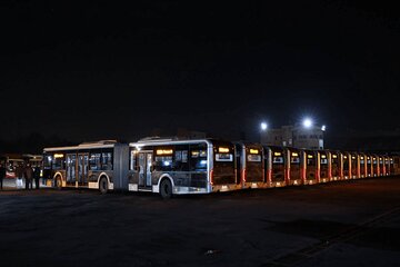 اولین اتوبوس‌های دوکابین جدید به تهران رسید+ عکس