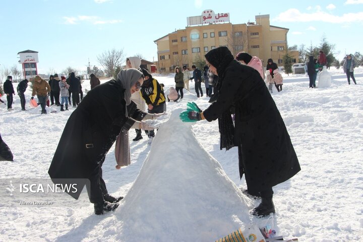 جشنواره آدم برفی در اردبیل