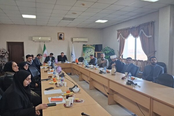 لزوم صیانت از بصیرت نوجوانان در برابر تهدیدات فضای مجازی و تجدید میثاق با آرمان‌های ولایت