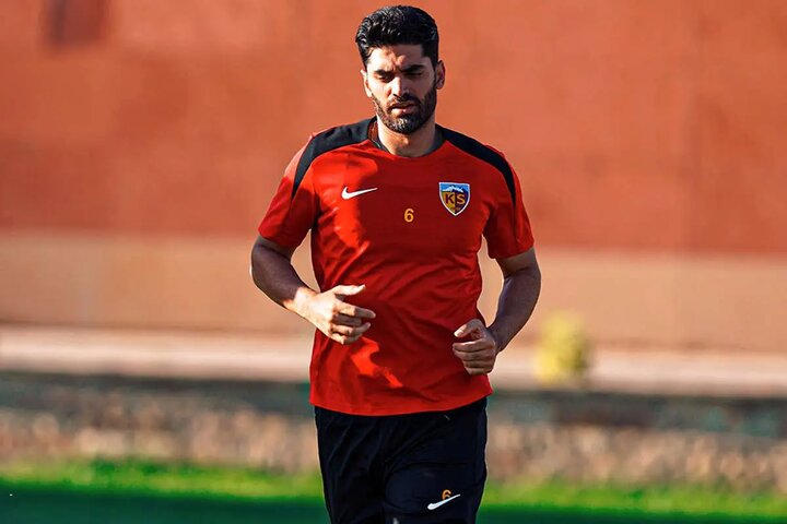 مذاکره دوباره سپاهان با علی کریمی