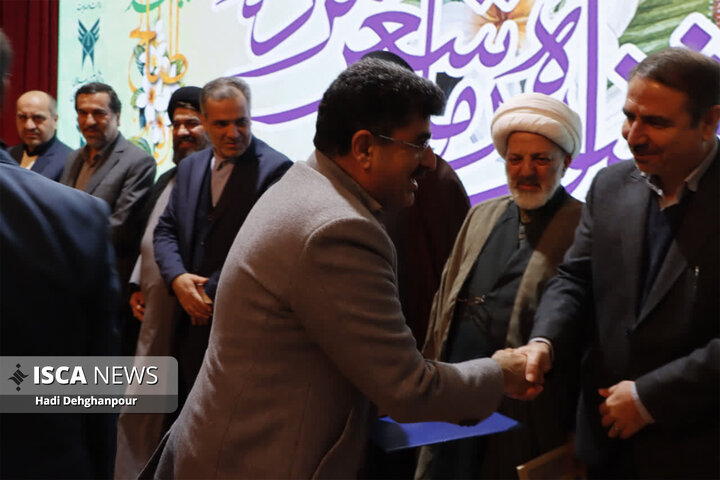 دومین جشنواره ملی شعر «مژده وصل» برگزیدگان خود را شناخت