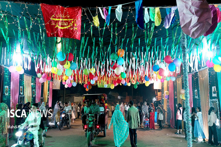 برگزاری مراسم جشن میلاد منجی عالم بشریت در جزیره هرمز