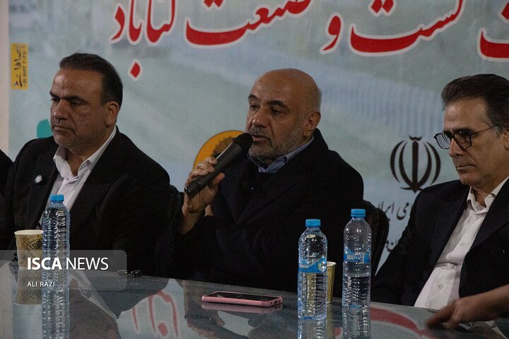 تفویض اختیارات به استان‌ها، محور سیاست دولت در توسعه اقتصادی