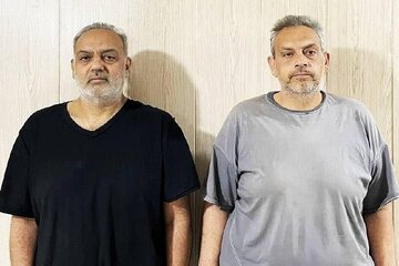 سارقان طلاجات زنان سالخورده را شناسایی کنید + عکس