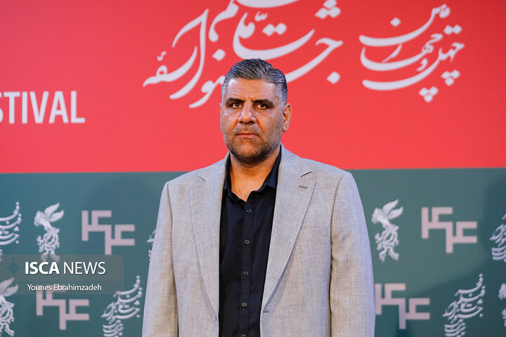 کارگردان «پل»: فیلم جنگی فقط صحنه انفجار نیست کارگردان «پل»: فیلم جنگی فقط صحنه انفجار نیست
