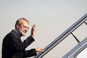 علی لاریجانی عازم مسقط شد