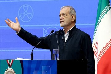 پزشکیان: ۲.۵ میلیارد دلار به توسعه کریدورها اختصاص دادیم