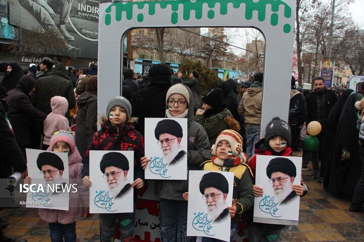 راهپیمایی 22 بهمن در اردبیل