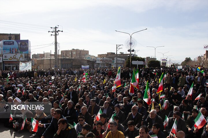 راهپیمایی 22 بهمن گناباد