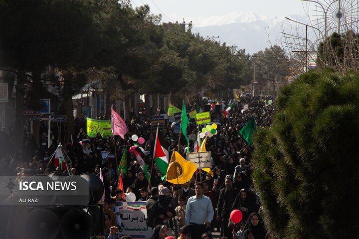 راهپیمایی 22 بهمن گناباد