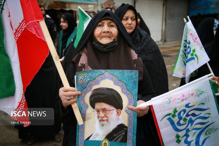 22 بهمن در بجنورد