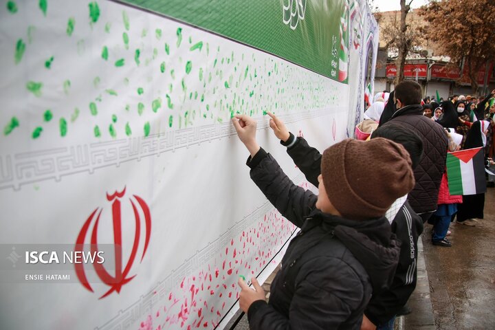 22 بهمن در بجنورد