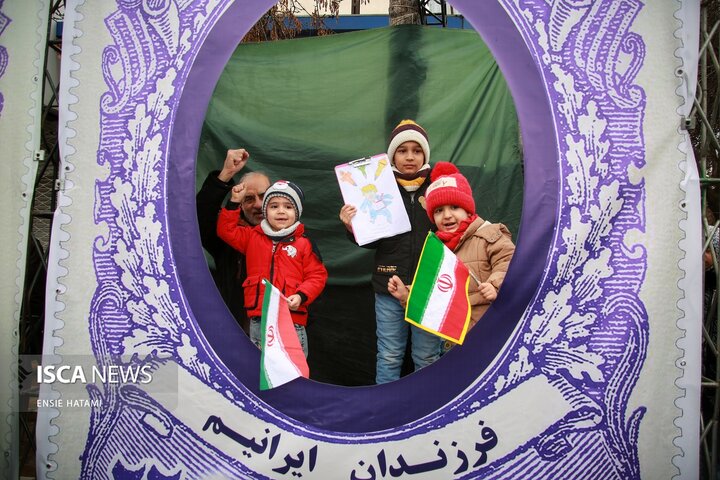 22 بهمن در بجنورد