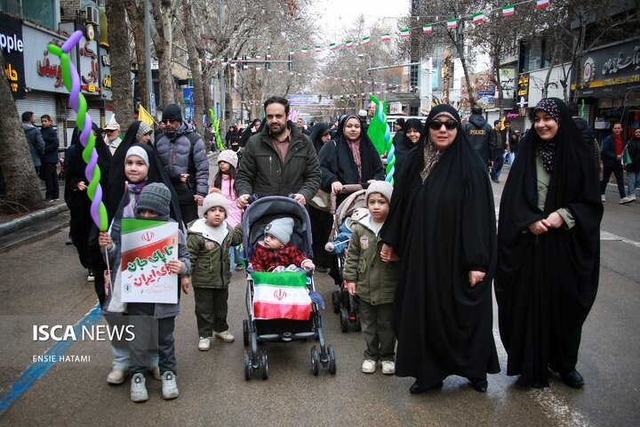 22 بهمن در بجنورد