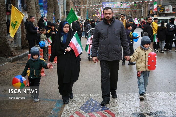 22 بهمن در بجنورد