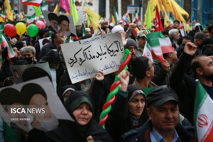 22 بهمن در بجنورد