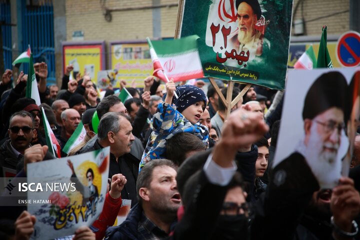 22 بهمن در بجنورد