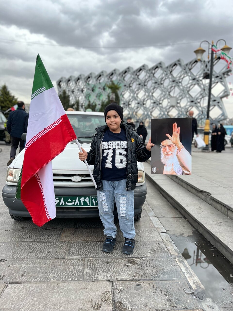 تصاویر موبایلی از مراسم راهپیمایی ۲۲ بهمن تهران