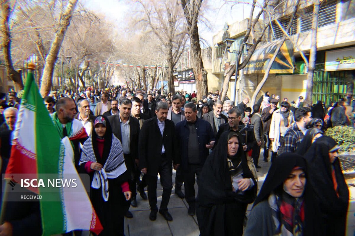 راهپیمایی 22 بهمن اصفهان