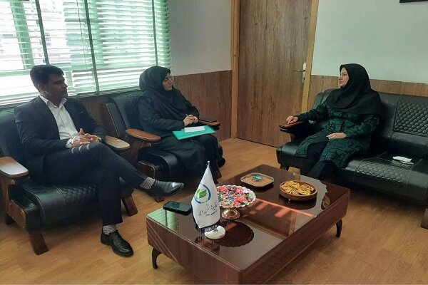 نشست صمیمانه باشگاه پژوهشگران بوشهر و یزد با محور هم‌افزایی و تبادل تجربیات برگزار شد