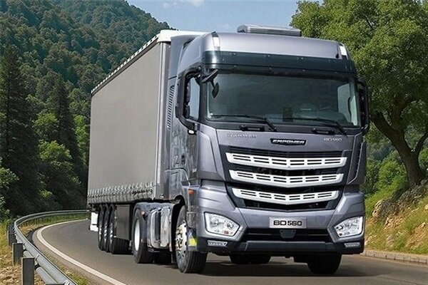 معامله ۳۰ دستگاه کامیون کمپرسی فاو در بورس کالا