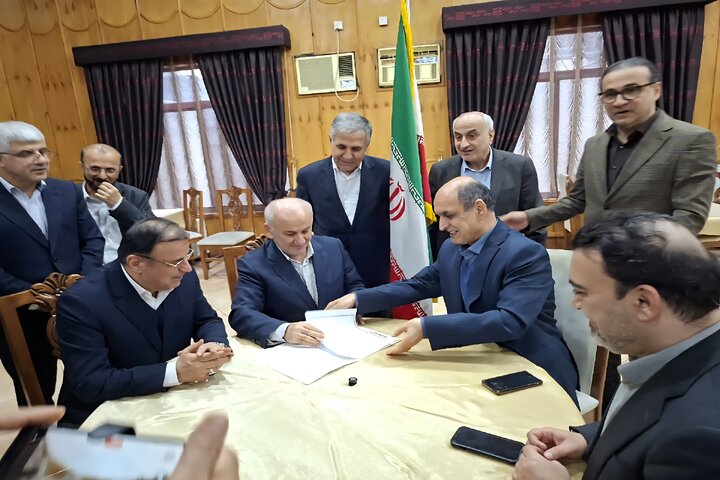 تفاهم‌نامه تردد خودروهای پلاک منطقه‌ آزاد در مازندران و گیلان امضا شد