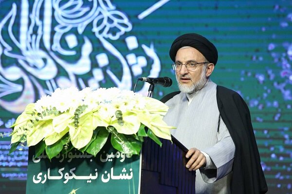 تأکید رئیس سازمان اوقاف بر روایتگری جنگ و نقش قدرت نرم در اربعین تأکید رئیس سازمان اوقاف بر روایتگری جنگ و نقش قدرت نرم در اربعین