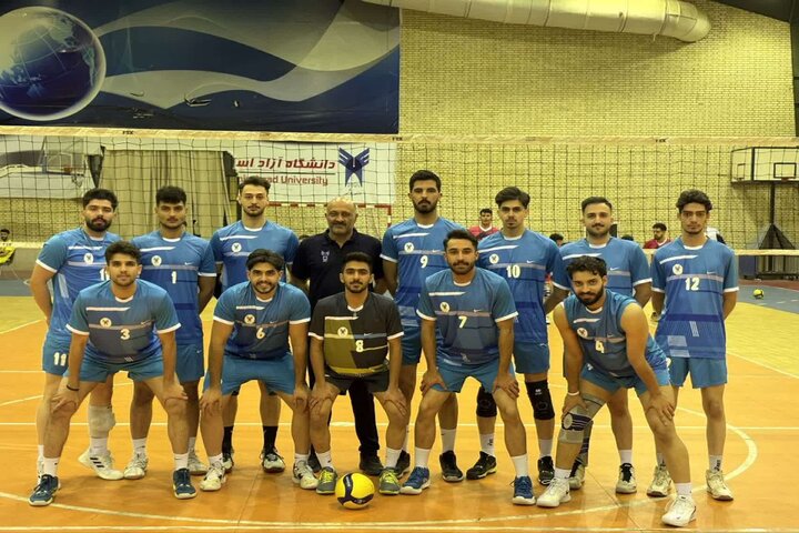 دانشگاه آزاد کاشان قهرمان مسابقات والیبال ده‌گانه کشور شد