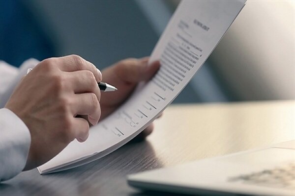 قوانین جدید اپلای و اهمیت بی‌بدیل ترجمه رسمی اسناد