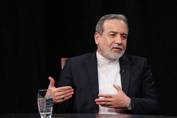 عراقچی: برای افزایش تعامل با نیروهای مسلح عزمی راسخ داریم عراقچی: برای افزایش تعامل با نیروهای مسلح عزمی راسخ داریم