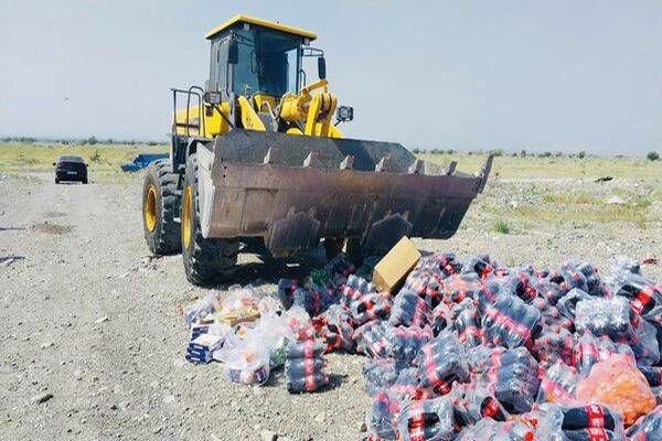 کشف و معدوم‌سازی ۱۲ تن مواد غذایی فاسد در میناب