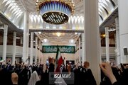 این خود خداست که جهان را مدیریت می‌کند