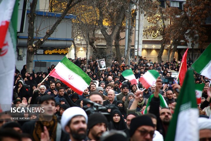 سوگواری مردم بجنورد در شهادت رهبر