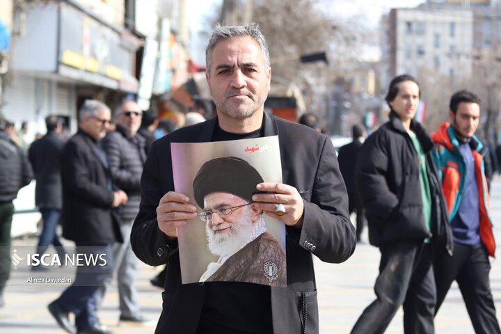 دفتر رهبر انقلاب: امام شهید دعاگوی همه ملت ایران بودند دفتر رهبر انقلاب: امام شهید دعاگوی همه ملت ایران بودند