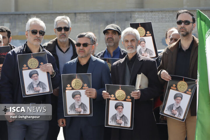 تجمع دانشگاهیان دانشگاه آزاد اسلامی خراسان رضوی در سوگ شهید آیت‌الله خامنه‌ای و اعتراض به تجاوزات دشمنان