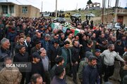 تشییع شهید رضا منصوری در روستای شیخ تیمور